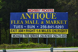 Billboard Location, 18A-I-65-mm-304.50-West-Side-NBR(inbound)